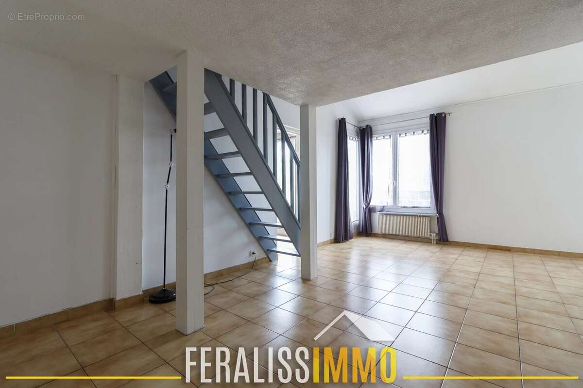 Appartement à ERAGNY