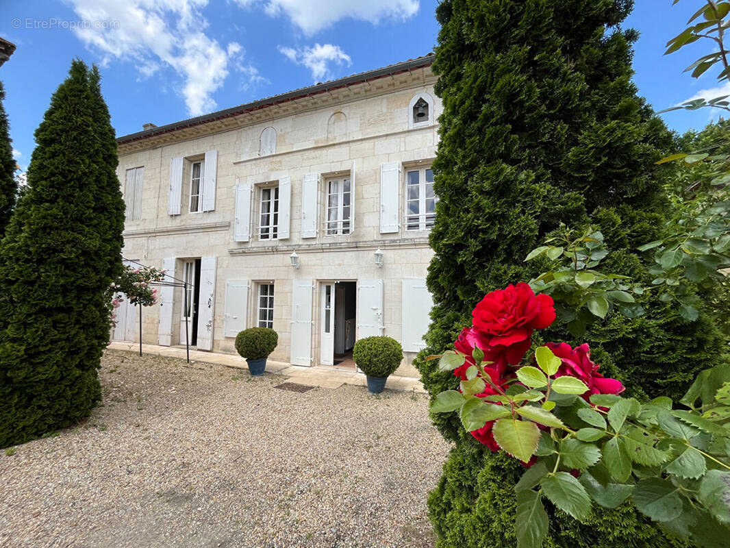 Maison à IZON