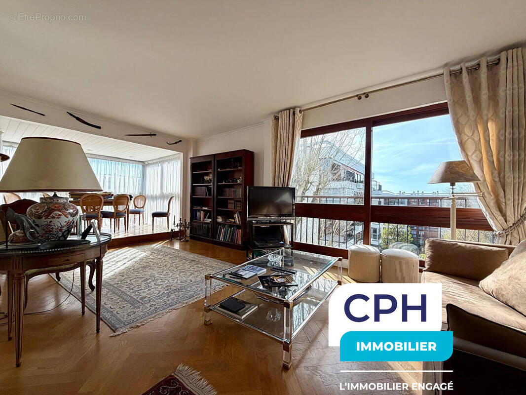 Appartement à LE CHESNAY