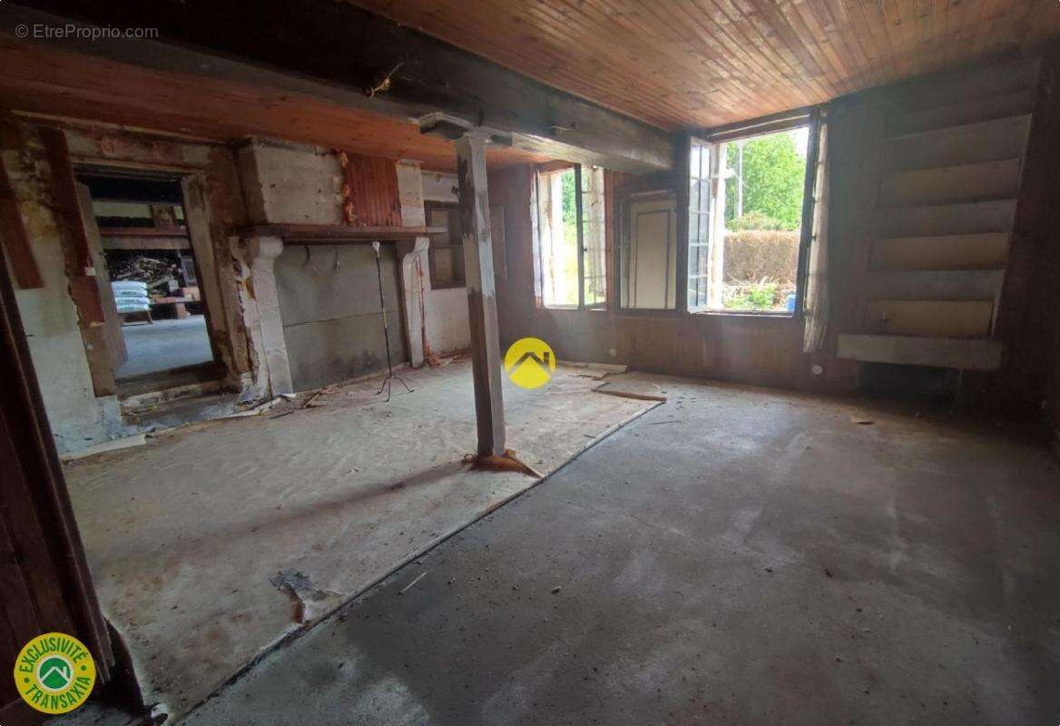 Maison à VAILLY-SUR-SAULDRE