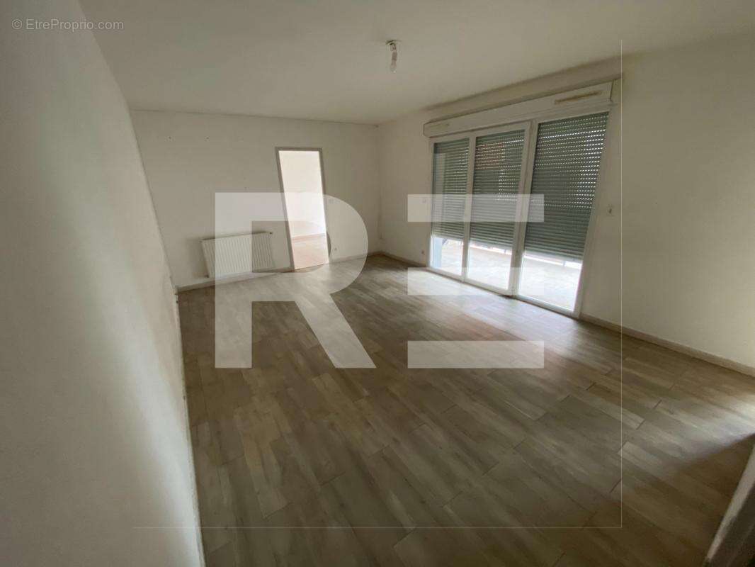 Appartement à NIMES