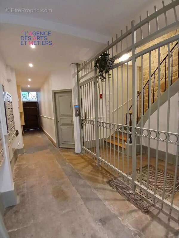 Appartement à PARIS-3E