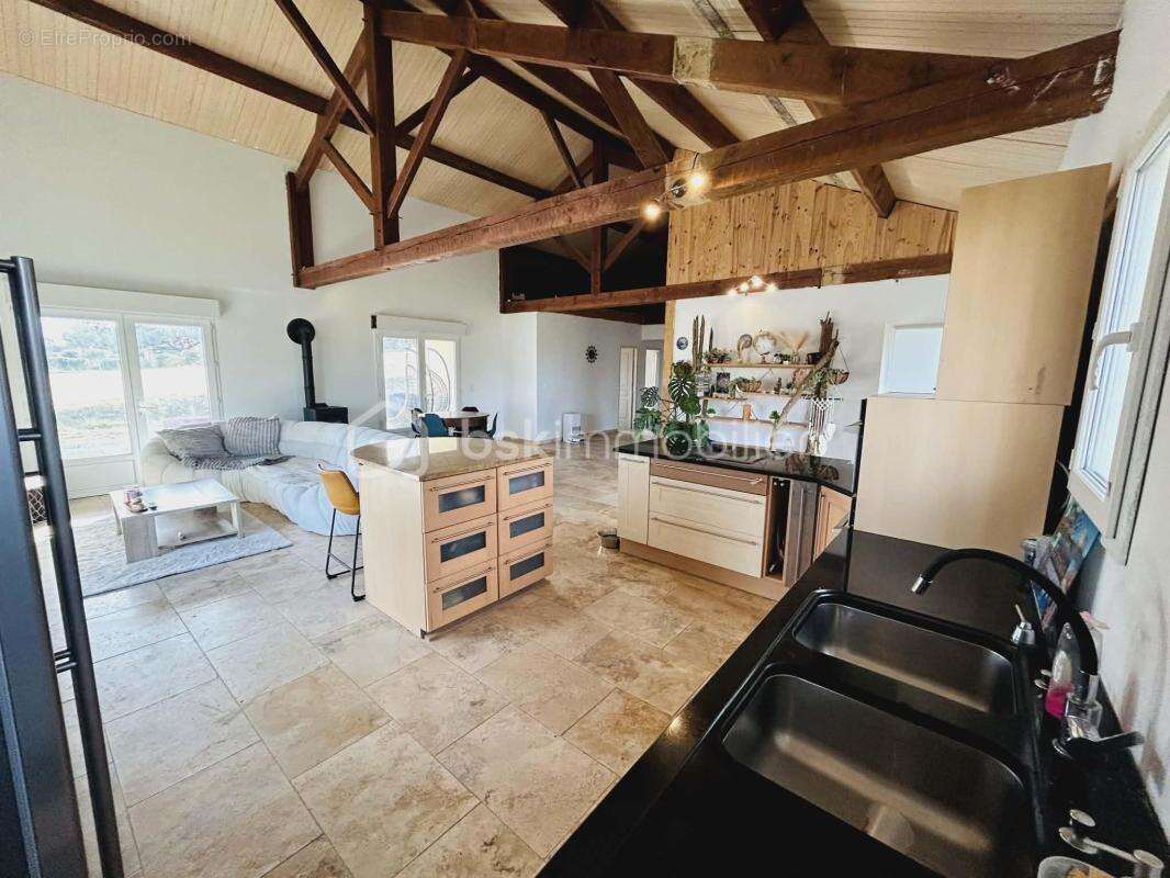 Maison à BEAUMONT-DU-PERIGORD