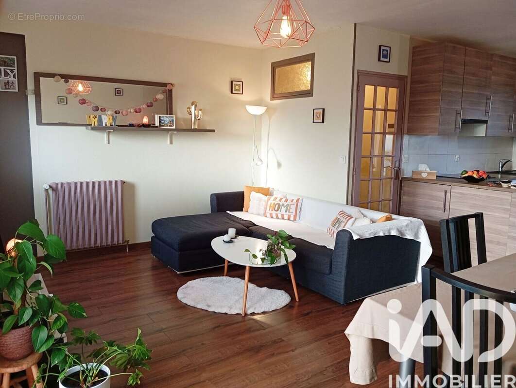 Maison 115 m² à Ecommoy  - photo 4