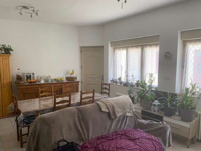 Maison à SAINT-REMY-DU-VAL