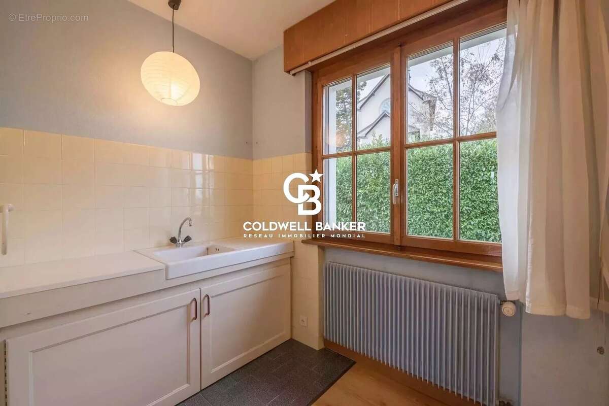 Maison à VETRAZ-MONTHOUX