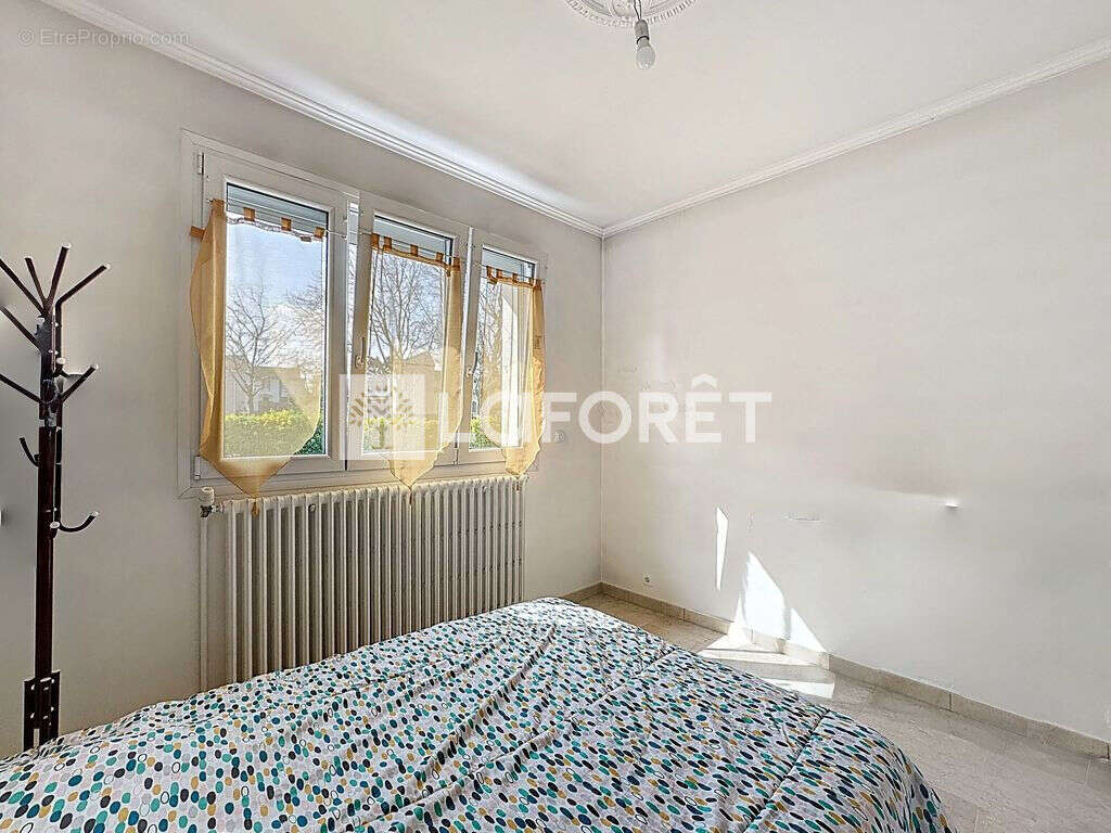 Maison à BONNEUIL-SUR-MARNE