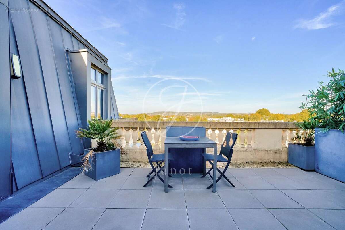 Appartement à MAISONS-LAFFITTE