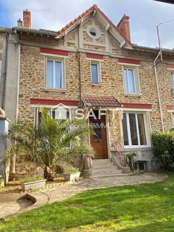 Photo 1 - Maison à LA FERTE-SOUS-JOUARRE