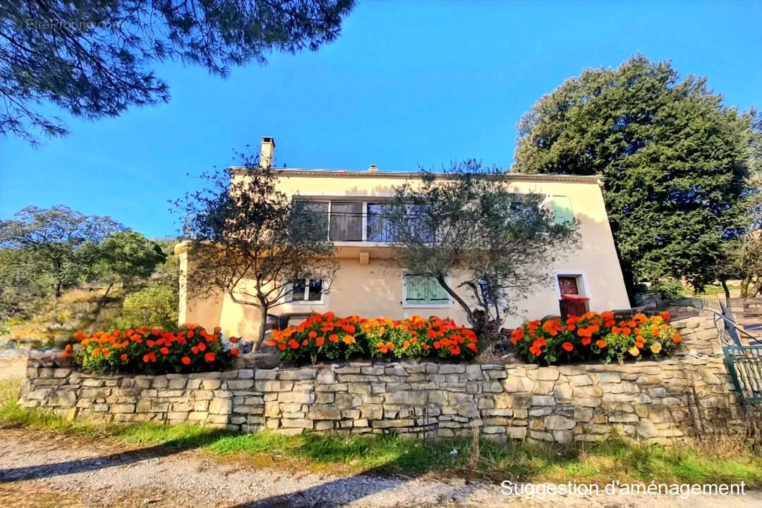 Maison à SAINT-MARTIN-DE-VALGALGUES