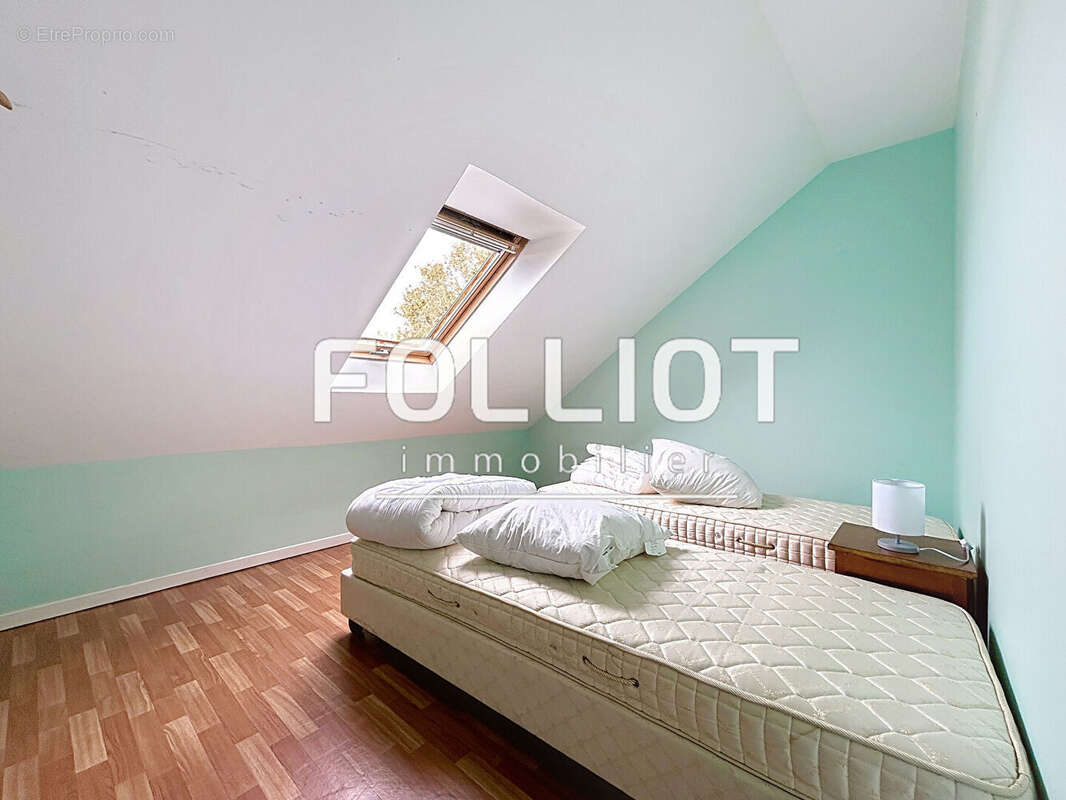 Maison à JULLOUVILLE