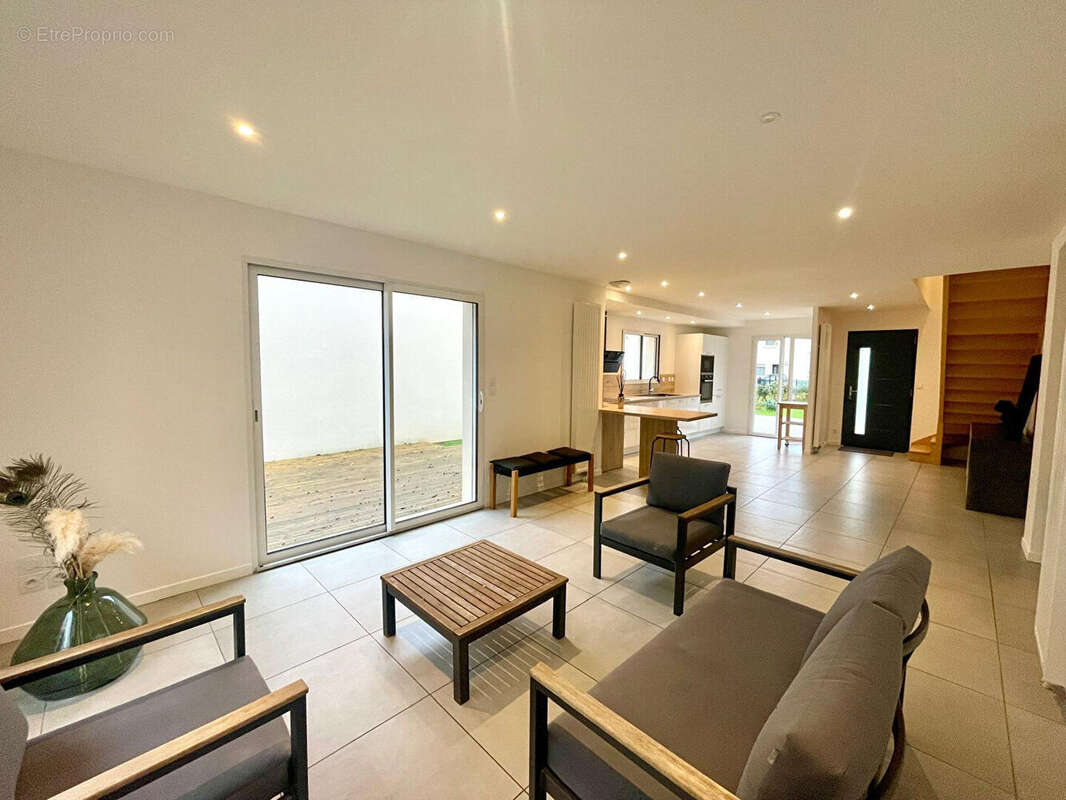 Maison à DOUVRES-LA-DELIVRANDE