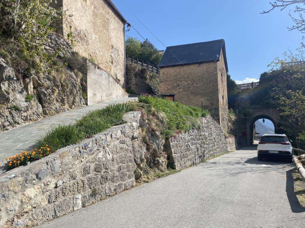 Maison à ROUBION