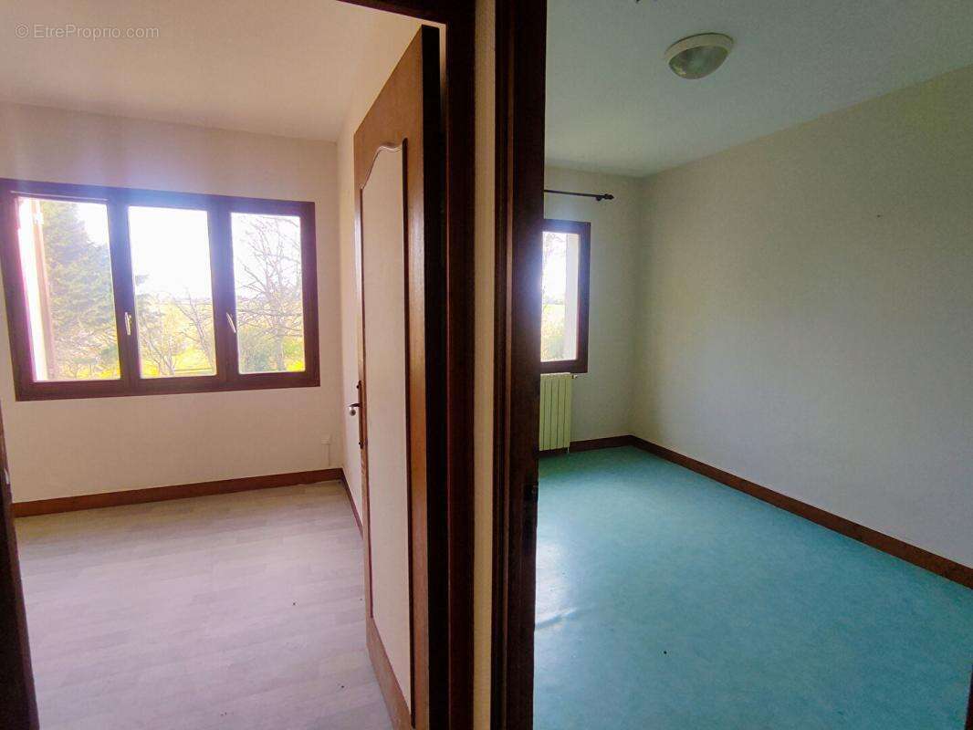 Maison à CHATELLERAULT