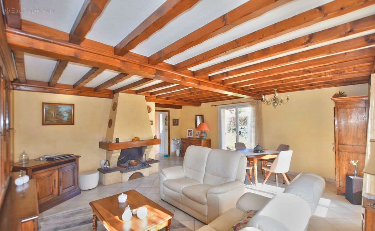Maison à CHASSELAY