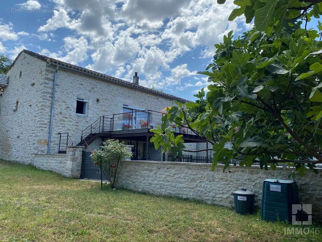 Maison à CAHORS