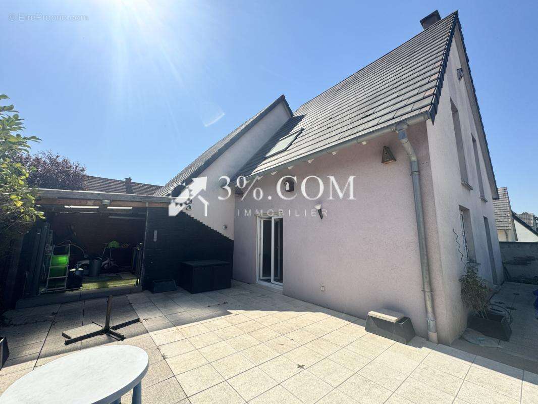 3%.COM Ensemble de  2 maisons mitoyennes de 4 pièces louées - photo 14