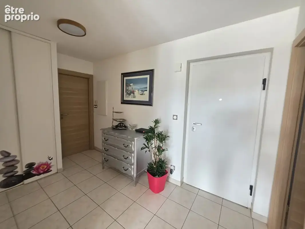 Appartement Dommartin 3 pièce(s) 108.34 m2 - photo 9