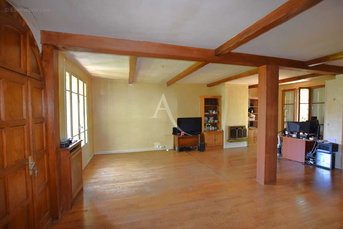 Maison à QUINCY-SOUS-SENART