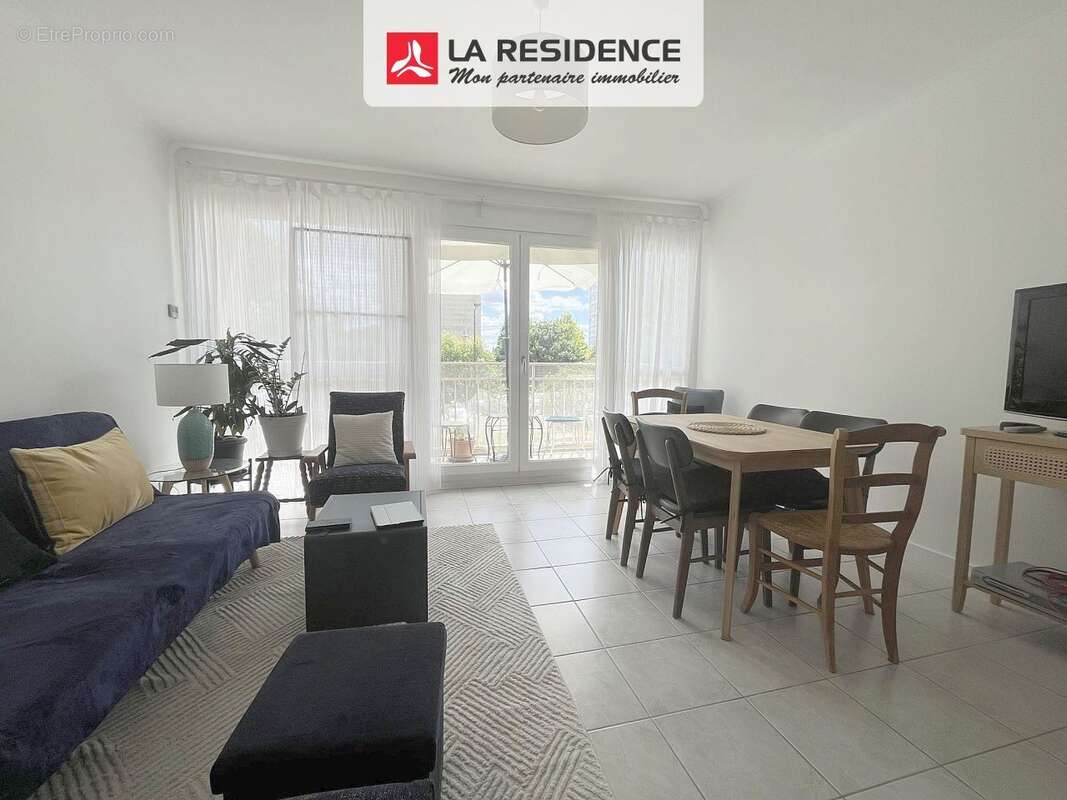 Appartement à VELIZY-VILLACOUBLAY