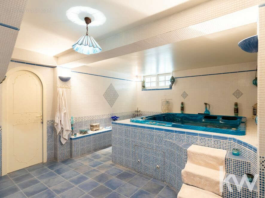 Maison à PLAN-DE-CUQUES