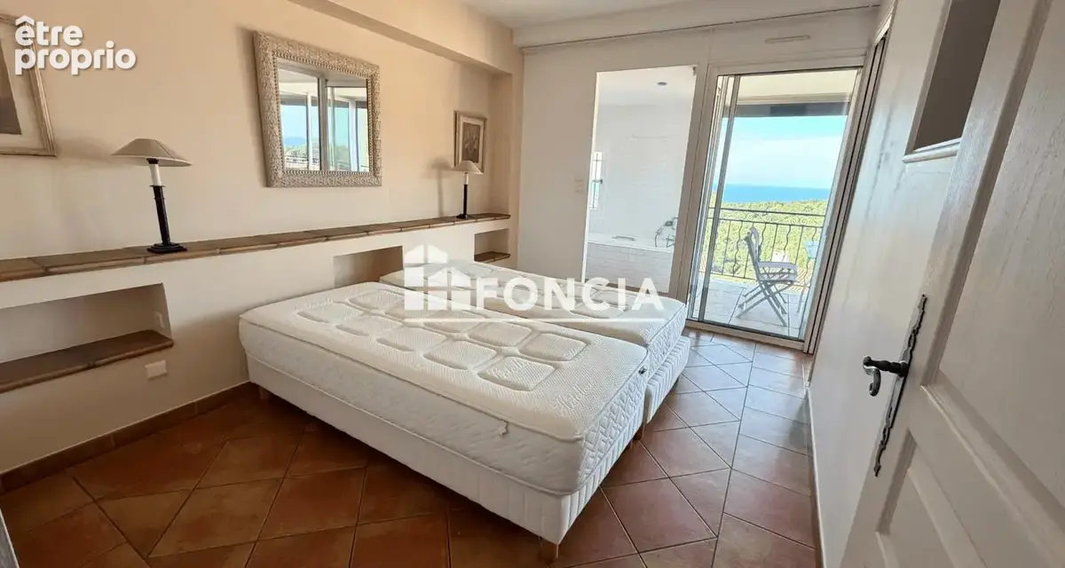 Superbe appartement 2 pièces avec vue mer panoramique et golf – Résidence du Golf de Frégate - photo 7