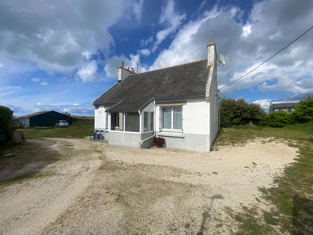 Exclusivité! Au coeur des Dunes de Kerlouan-Théven-Maison de Type 3/4-62m²+hangar - photo 2