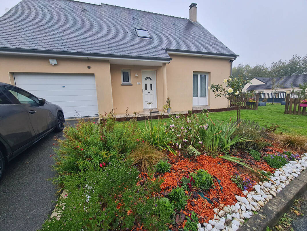 Maison à PRE-EN-PAIL