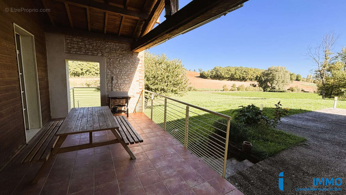 Maison 239 m² à Poulan-Pouzols  - photo 6