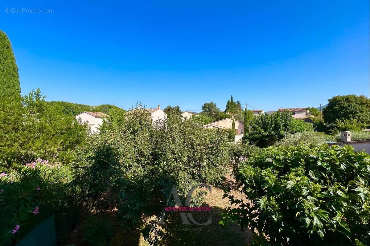 EXCLUSIVITE Duplex 5 pièces avec jardin – 97 m² – Garéoult - photo 9