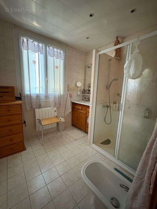 Maison à LES ANGLES