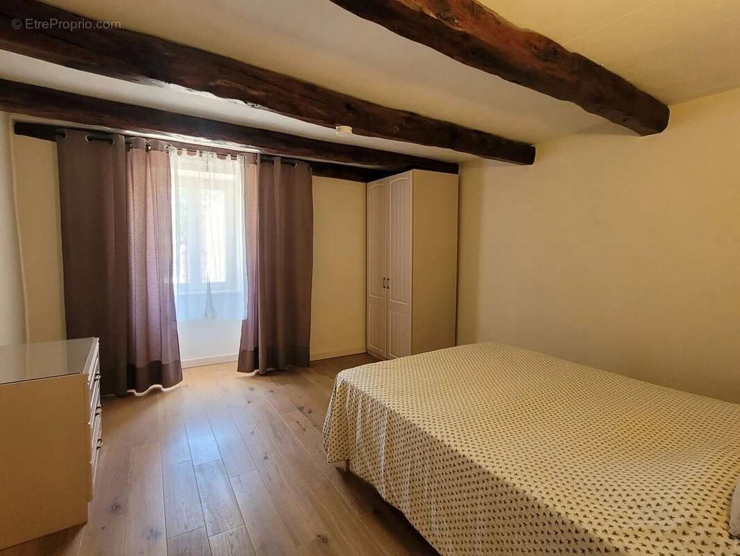 Charmante propriété en pierre avec dépendance, sur plus de 2500 m² de terrain, à 20 minutes de Cahors - photo 8