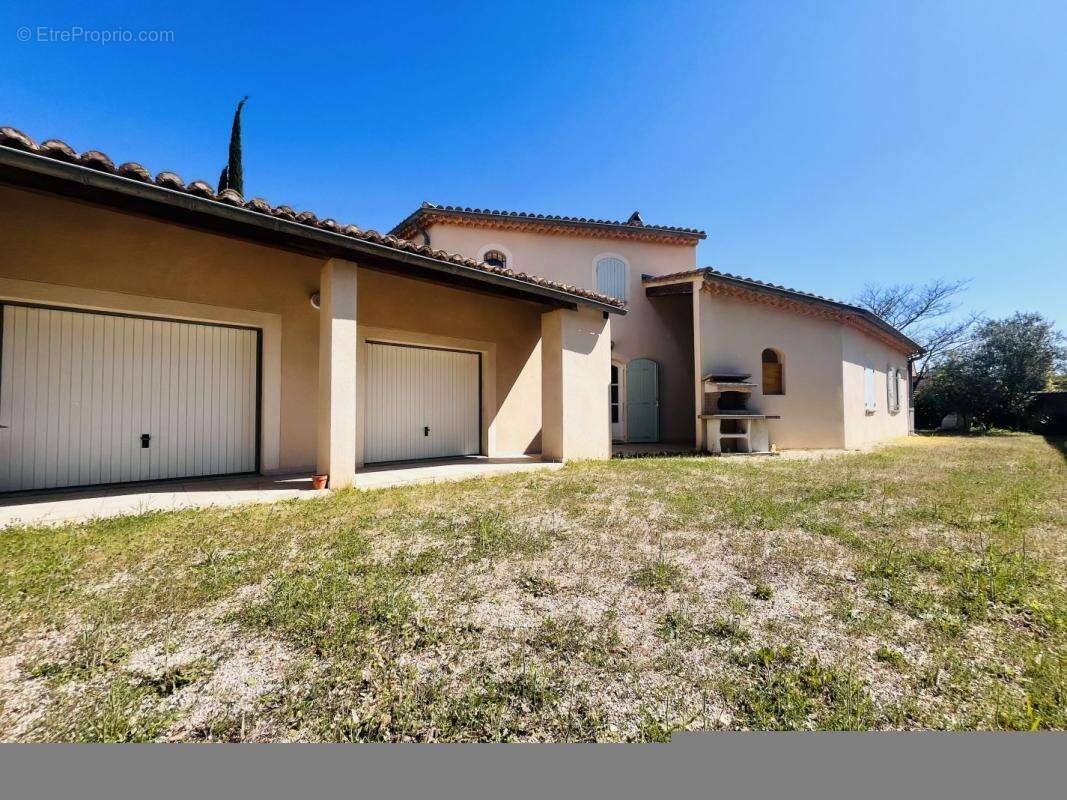 Maison à BAGNOLS-SUR-CEZE