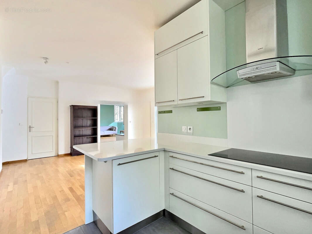 Maison à DIVONNE-LES-BAINS