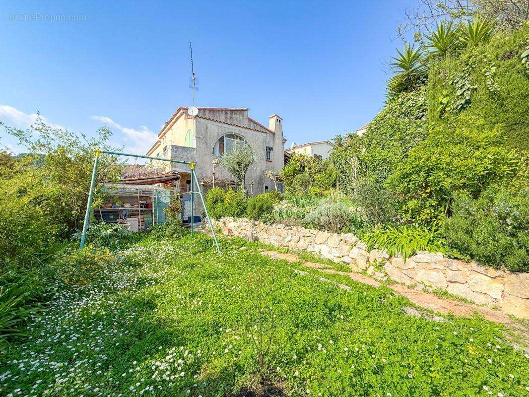 Maison à LA COLLE-SUR-LOUP