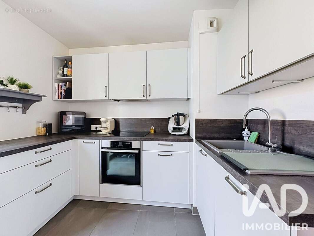 Photo 3 - Appartement à BOIS-COLOMBES
