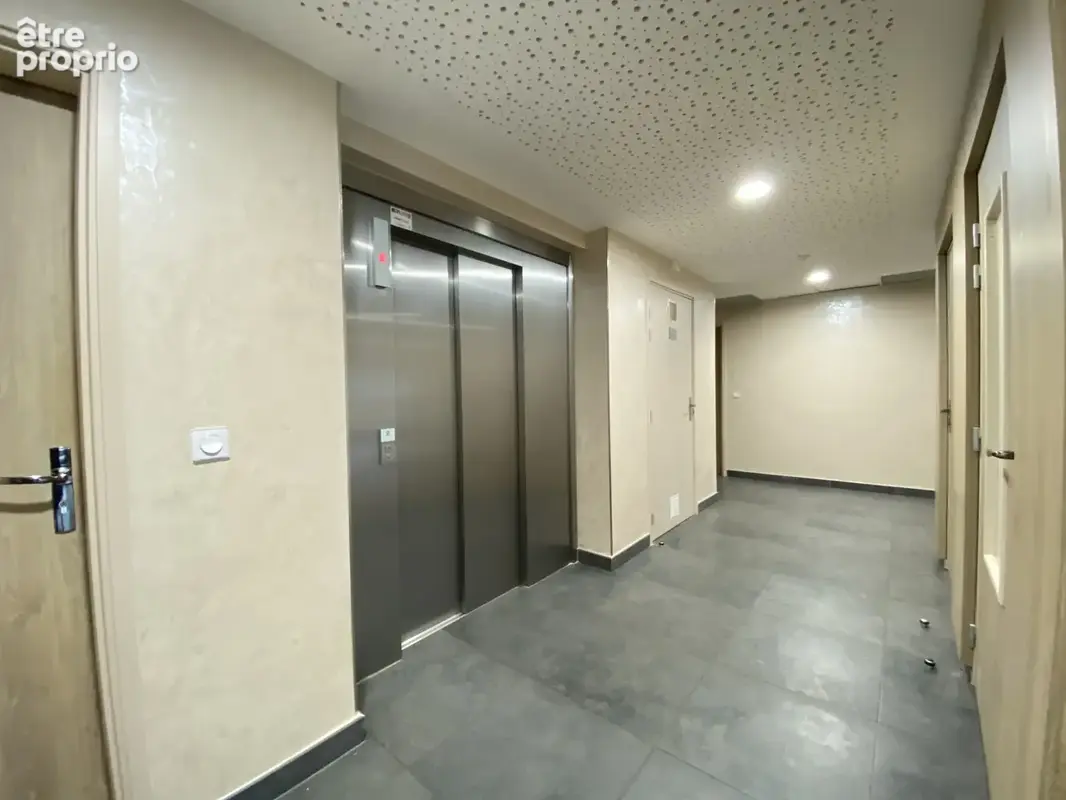 Amiens   Saint-Fuscien  T2 en rez-de-jardin avec terrasse et parking - photo 9