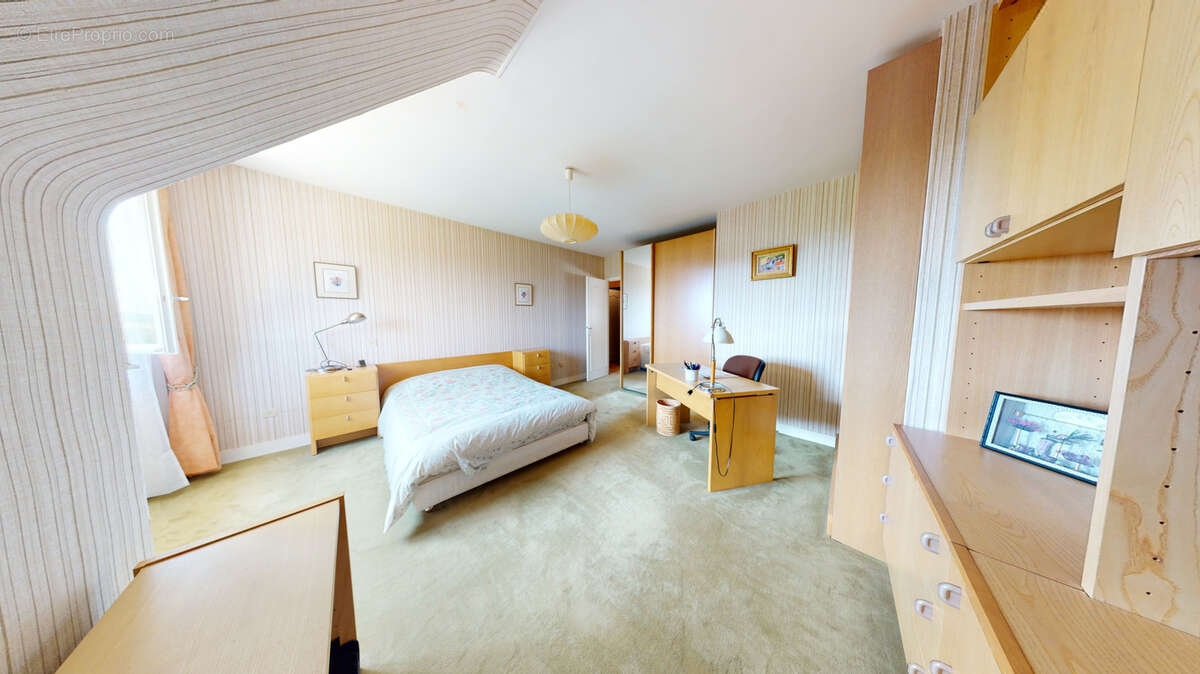 Maison à VILLIERS-SAINT-FREDERIC