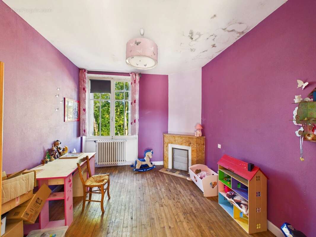 Un bien d'exception au potentiel rare, au cœur de Piégut-Pluviers ! - photo 10