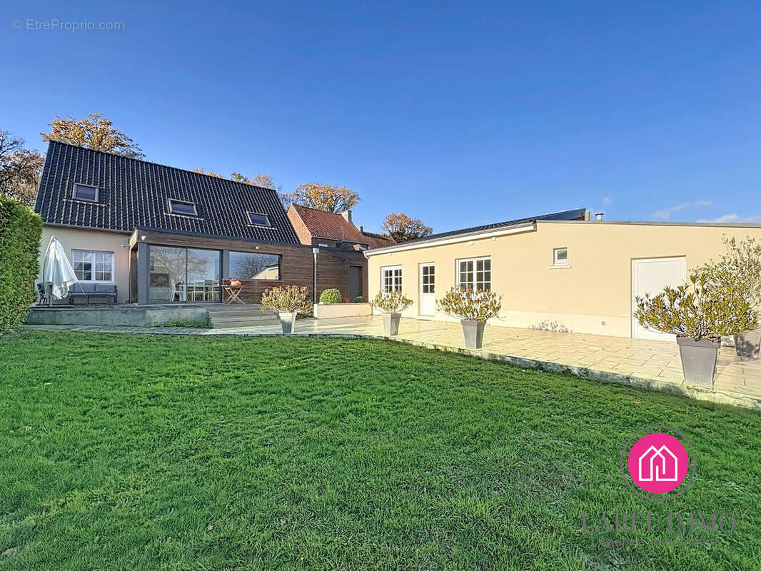 Maison à FRESNES-SUR-ESCAUT