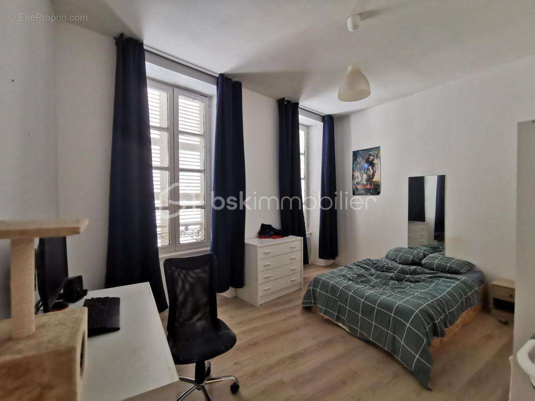 Appartement à COGNAC