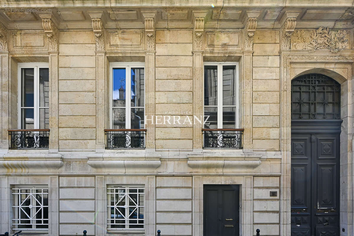 Appartement à BORDEAUX