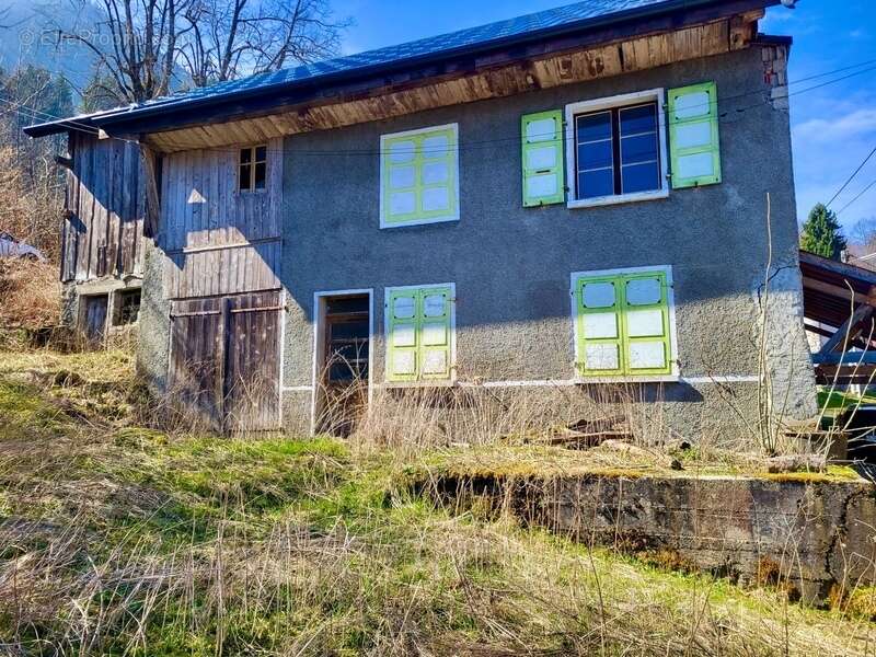 Maison à THOLLON-LES-MEMISES