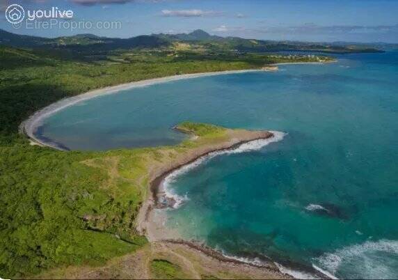 Terrain à LE VAUCLIN