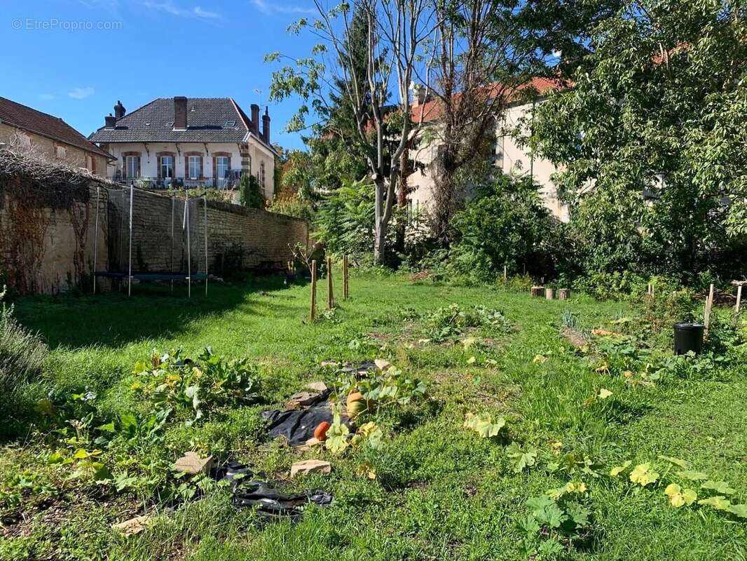 Appartement à BEAUNE
