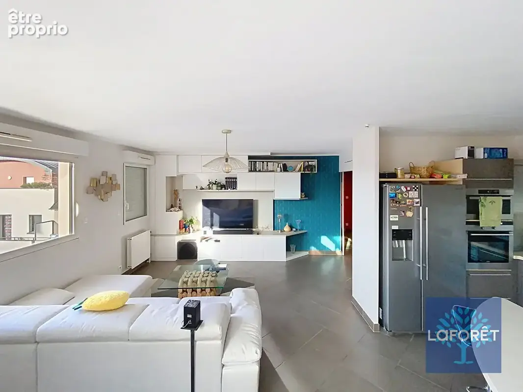 Appartement Bruz 4 pièce(s) 98.37m² - photo 2