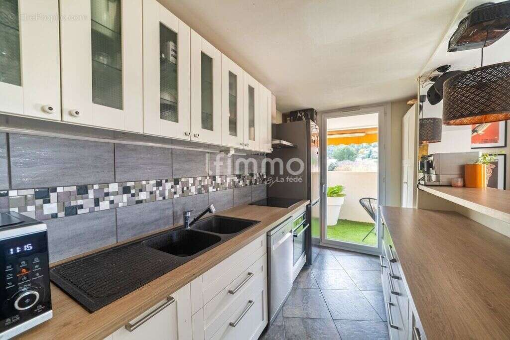 Appartement à MARSEILLE-11E