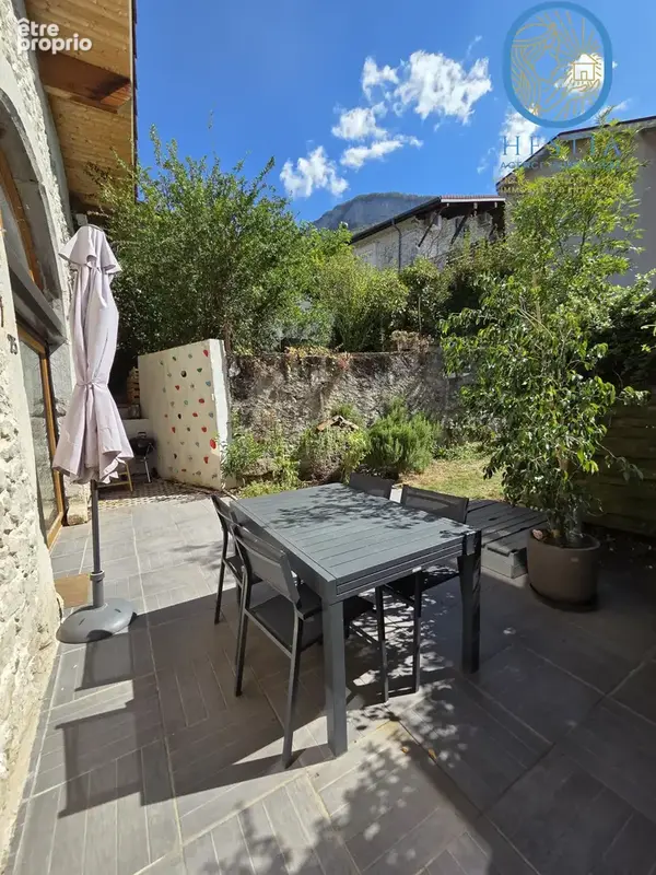 Voreppe, maison en pierre - photo 3