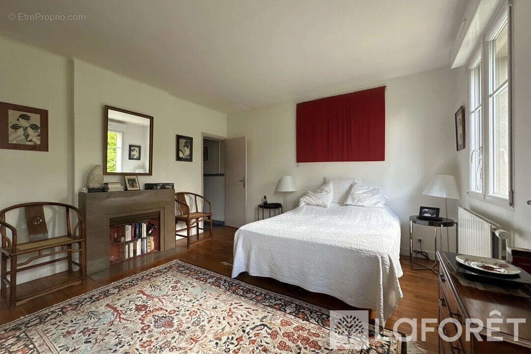 Maison Gif Sur Yvette 9 pièces 182m2 - photo 7