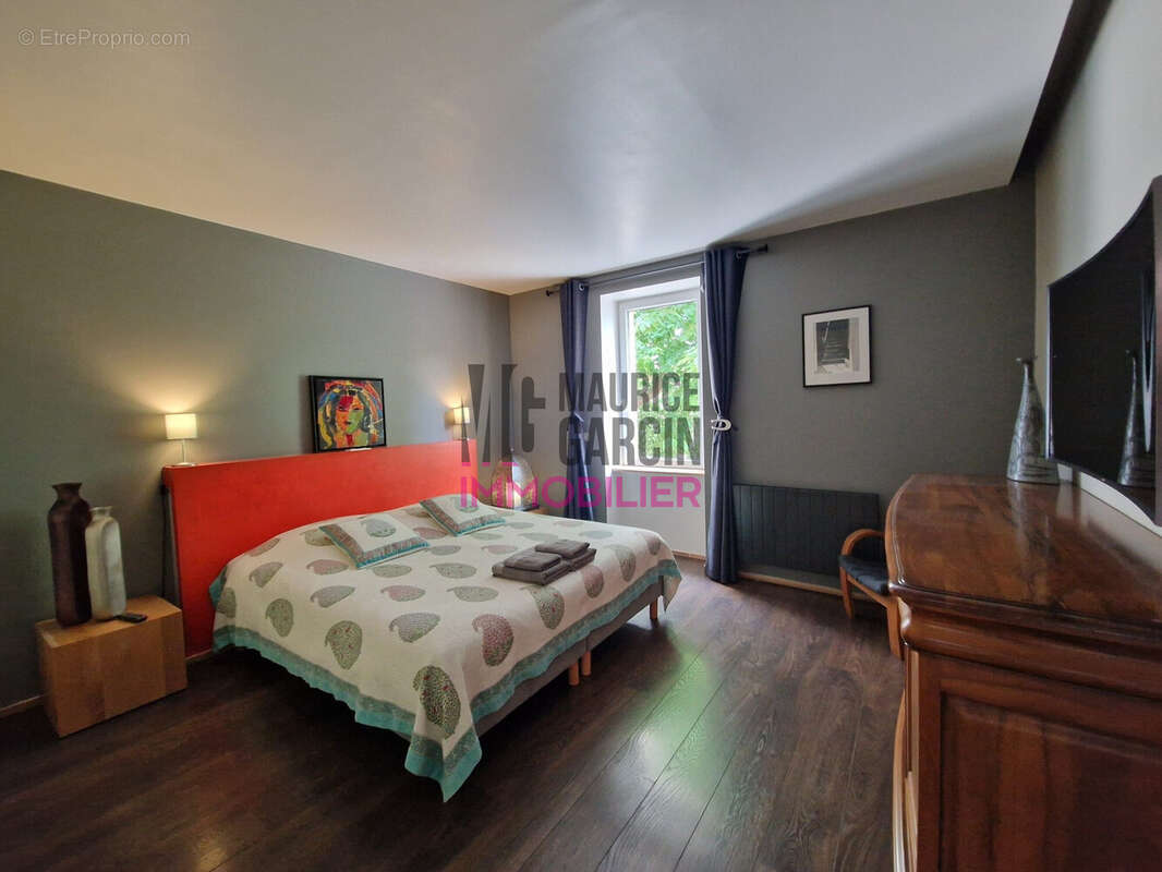 Maison à CAUMONT-SUR-DURANCE